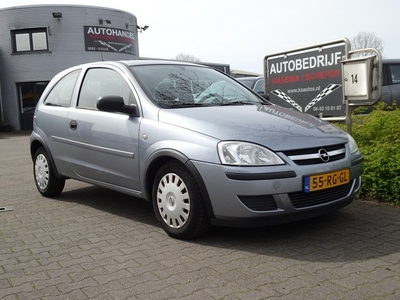 Opel Corsa 1.2-16V Rhythm (bj 2005)