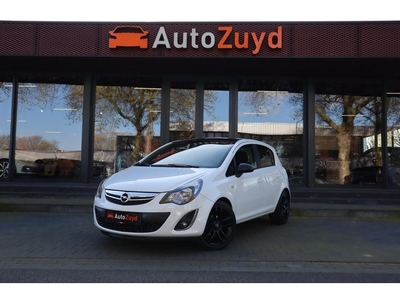 Opel Corsa 1.4-16V Cosmo Navi / Airco / PDC / Cruise