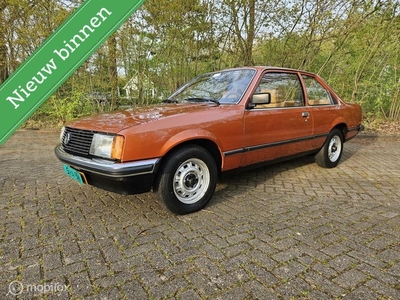 Opel Rekord 2.0 N Luxus uniek mooie auto top km stand!!!