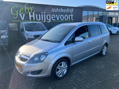 Opel Zafira 1.6 Cosmo 7 PERSOONS