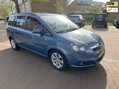 Opel Zafira Tweede eigenaar / Airco / 126.000 NAP / 7