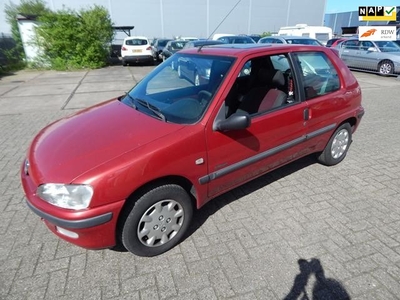 Peugeot 106 1.4 Accent AUTOMAAT defect - PS 119.000 KM !!