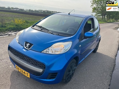 Peugeot 107 1.0-12V XR / 97.000 km 2009