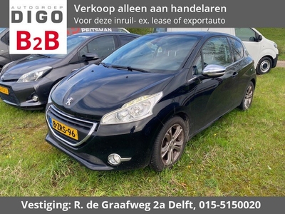 Peugeot 208 1.2 PureTech GT-line Bestemd voor handelaren