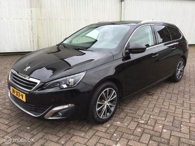 Peugeot 308 SW 1.2 PureTech Blue Lease Premium