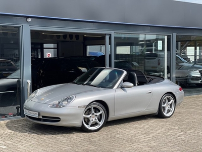 Porsche 911 Cabrio 3.4 Carrera