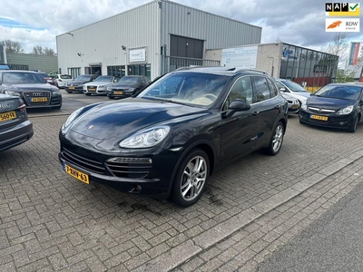 Porsche Cayenne 3.6 V6 Navi, Luchtvering, Trekhaak, Xenon