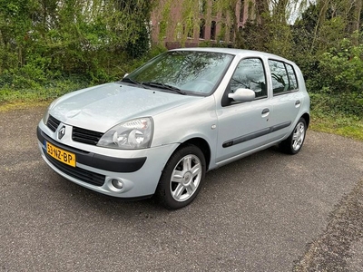 Renault Clio 1.2-16V Dynamique Luxe / 5 deurs