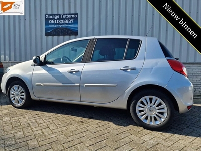 Renault Clio 1.2 TCe Collection Nap, Apk, Navigatie