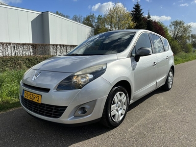 Renault Grand Scénic 1.4 TCe Parisienne / 7-PERSOONS / NAVI