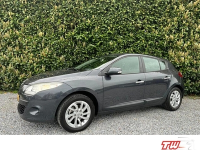 Renault Mégane 1.6 Celsium NWE APK AIRCO NAVI CRUISE