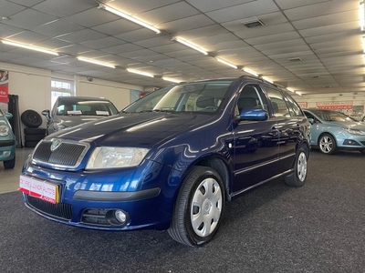 Skoda Fabia Combi 1.4-16V Spirit+. Cruise control, airco en