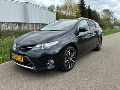 Toyota Auris Touring Sports 1.8 Hybrid Lease / AUTOMAAT /