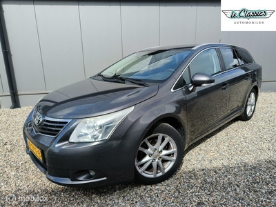 Toyota Avensis 1.8 VVTi NAVI CAMERA TREKHAAK CLIMA