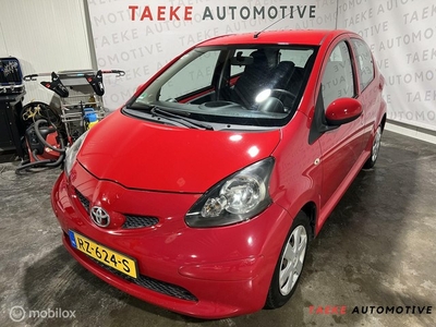 Toyota Aygo 1.0-12V + Airco/5deurs