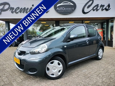 Toyota Aygo 1.0-12V Comfort,5drs,automaat,Zeer mooi!