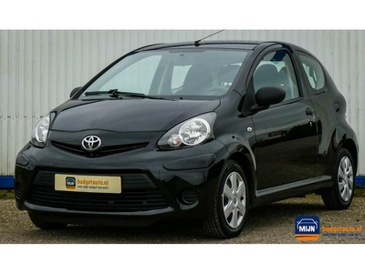 Toyota Aygo 1.0 VVT-i Now - VERKOCHT