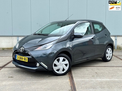 Toyota Aygo 1.0 VVT-i x Keyless Entry, nieuwe apk, navigatie