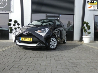 Toyota Aygo 1.0 VVT-i x-play