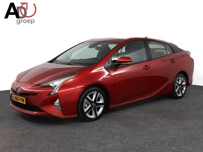 Toyota Prius 1.8 Dynamic Navigatie Parkeer sensoren