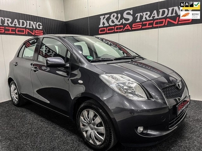 Toyota Yaris 1.3 VVTi Navi Pdc Airco