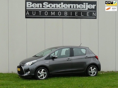 Toyota Yaris 1.5 Hybrid Trend Bi-Tone