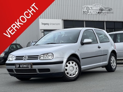 Volkswagen Golf 1.6-16V Trendline APK NIEUW/UNIEK LAGE KM