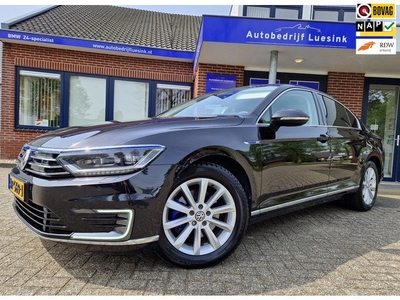 Volkswagen Passat 1.4 TSI GTE Highline Trekhaak Park Pilot