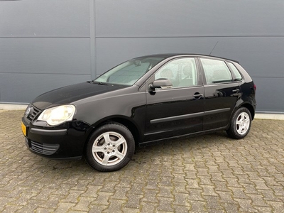 Volkswagen Polo 1.2 Trendline bouwjaar 2008 ( nw apk )