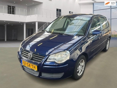 Volkswagen Polo 1.4-16V Turijn 5 DEUR AIRCO 2 X SLEUTELS