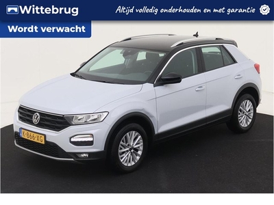 Volkswagen T-Roc 1.0 TSI Style Metallic/Zwart dak/ Airco/