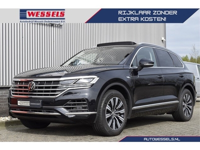 Volkswagen Touareg 3.0 TSi eHybrid 4MOTION Panorama, Head