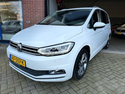 Volkswagen Touran 1.4 TSI Highline Business R 7p (bj 2017)