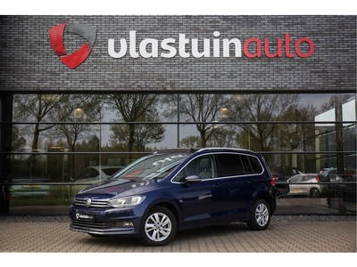 Volkswagen Touran 1.5 TSI Highline 7p , Pano, Side Assist