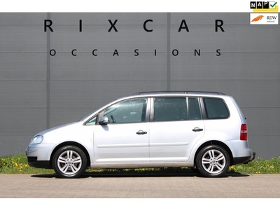 Volkswagen Touran 1.6-16V FSI Business Trekhaak