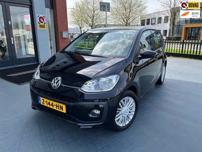 Volkswagen UP! 1.0 BMT high up! AIRCO STOELVERWARMING