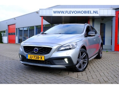 Volvo V40 Cross Country 2.0 D3 150pk Summum Aut.