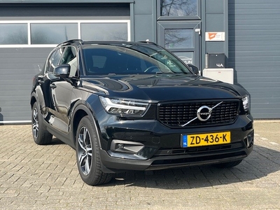 Volvo XC40 - 1.5 T3 R-Design