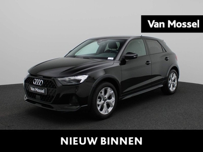 Audi A1 citycarver 35 TFSI Advanced edition 150 PK | Automaat | Navigatie | Adaptive Cruise Control | SONOS Premium | Climate Control | Stoelverwarming | Parkeersensoren | Virtual Cockpit | LED | Lichtmetalen velgen | Privacy glass |