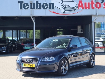 Audi A3 1.4 TFSI Attraction Pro Line Business Schuif- kanteldak, Lederen interieur, Radio met navigatie, Climate control, Cruise control