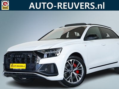 Audi Q8 60 TFSI e quattro Competition / Panorama / Leder / ACC / CarPlay / Navi / DAB / Trekhaak / HUD / 360 Camera