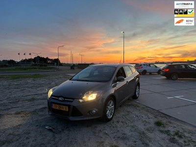 Ford Focus Wagon 1.6 TDCI ECOnetic Lease Titanium Clima.Navi.Leder