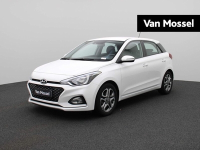 Hyundai i20 1.2 i-Motion | Navigatie | Camera | Airco | Parkeer sensoren | LMV | Lage km stand