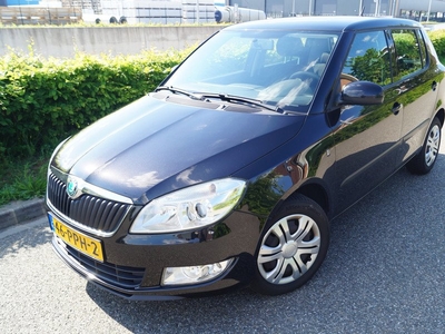 Škoda Fabia 1.2 TSI Ambition | Airco | Cruise | All-season banden