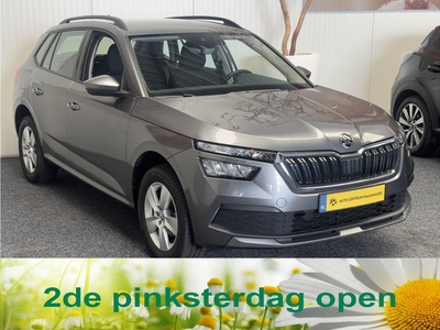 Škoda Kamiq 1.0 TSI Active CRUISE CONTROL STOELVERWARMING BLUETOOTH TELEFOON APPLE CARPLAY/ANDROID RIJSTROOKSENSOREN PDC ZEER MOOI !! LOCATIE 1001