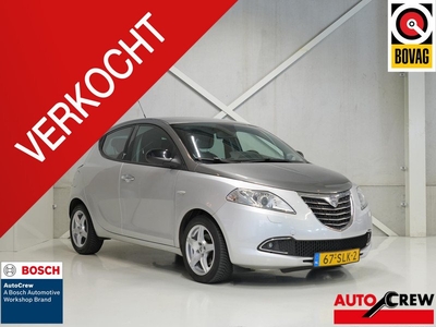 Lancia Ypsilon 0.9 TwinAir Platinum heel compleet!!