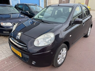 Nissan Micra 1.2 Connect Automaat 52.419km NAP - Niet mooi, wel goed. Navigatie, Airco, Boekjes aanwezig. APK 3-2025.