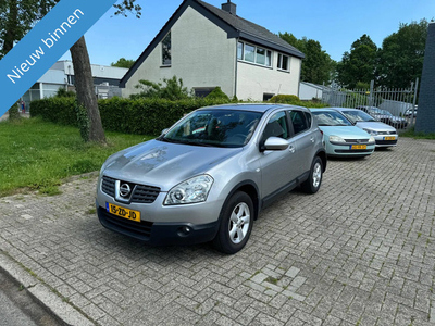 Nissan QASHQAI 2.0 Tekna schade !!!