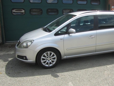 Opel Zafira 2.2 Temptation