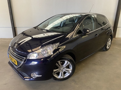 Peugeot 208 1.2 VTi Allure LED NAVI CRUISE ECC 16 INCH